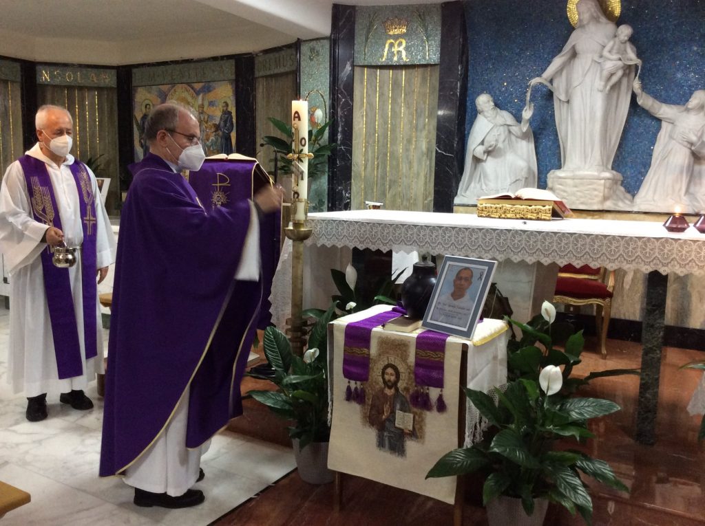 Fr. Miro incenses and blesses Fr. Notnot's remains